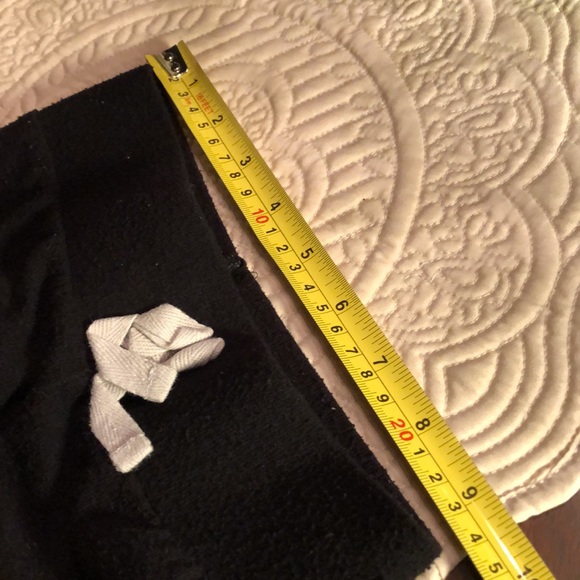 ☮️❤️🌍 Fuzzy black high-waisted sweatpants with sequins gold ⭐️ Star. - Picture 6 of 8